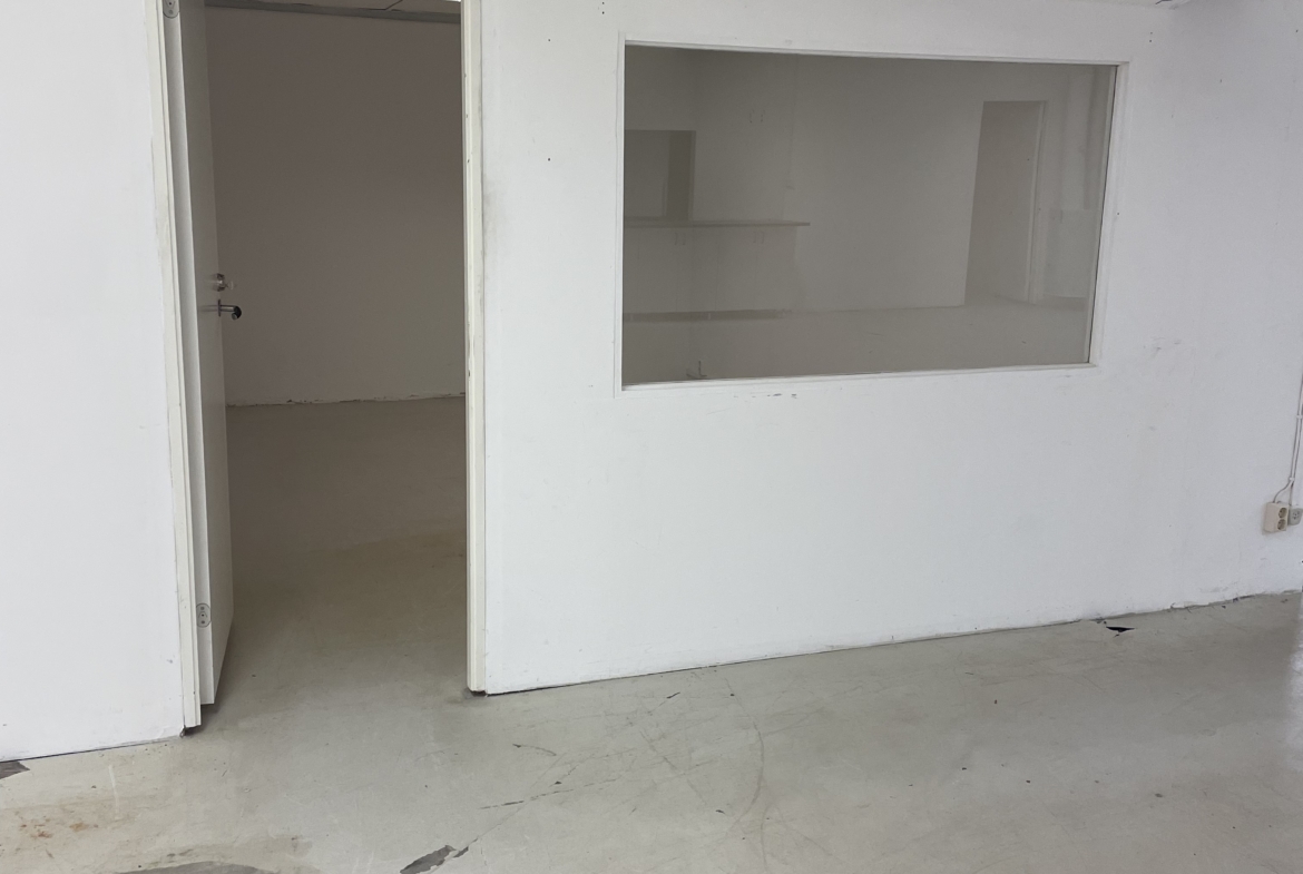 Butikslokal 1 350 m² i centrala Gislaved – för stormarknad, outlet eller utförsäljning
