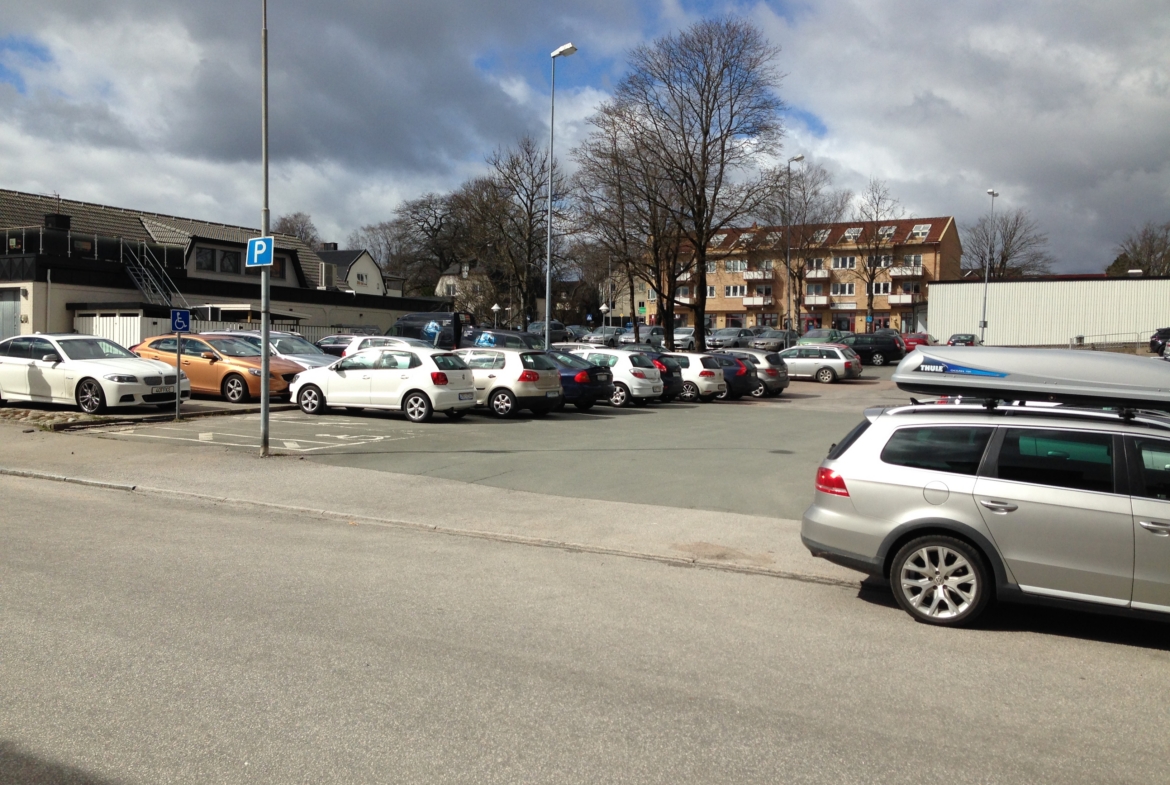 Butikslokal 1 350 m² i centrala Gislaved – för stormarknad, outlet eller utförsäljning