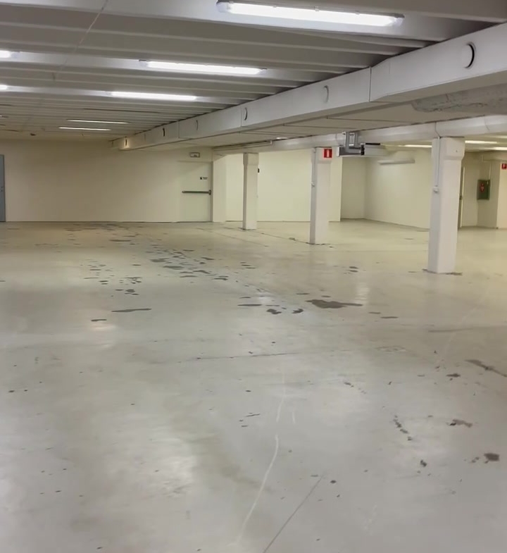Butikslokal 1 350 m² i centrala Gislaved – för stormarknad, outlet eller utförsäljning